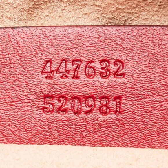 Gucci Red Quilted Leather Marmont Metalasse Small Camera Bag - Picture 11 of 12